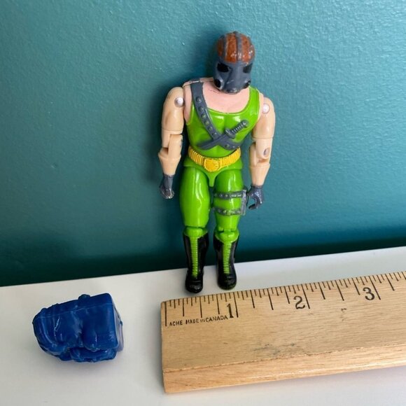 Lanard CORPS THE GASMAN ACTION FIGURE 1990s Vintage with Backpack Broken Thumb - Picture 6 of 8